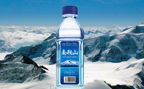 青海瓶裝礦泉水過了保質(zhì)期還能喝嗎.jpg